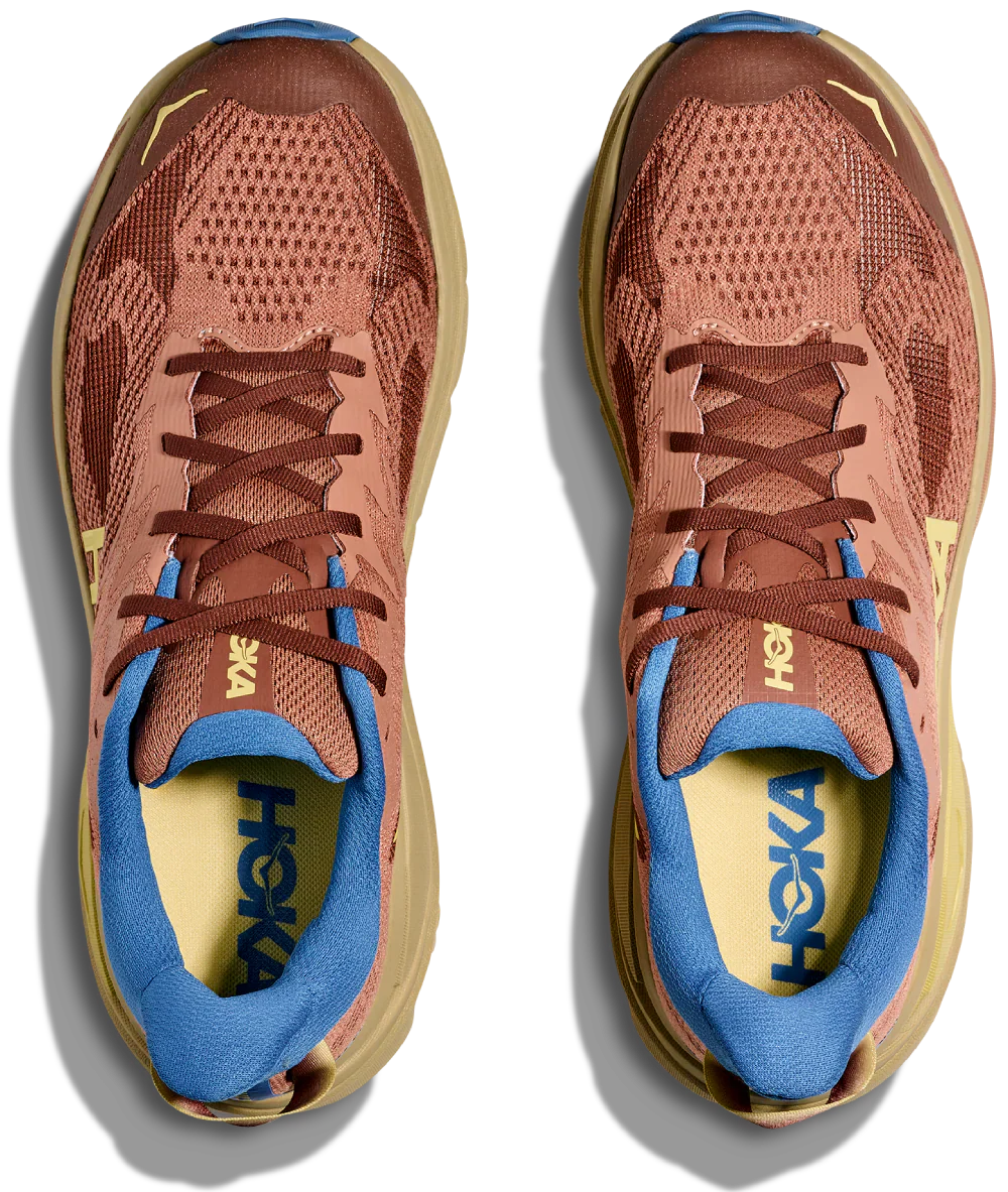 Hoka Challenger 8