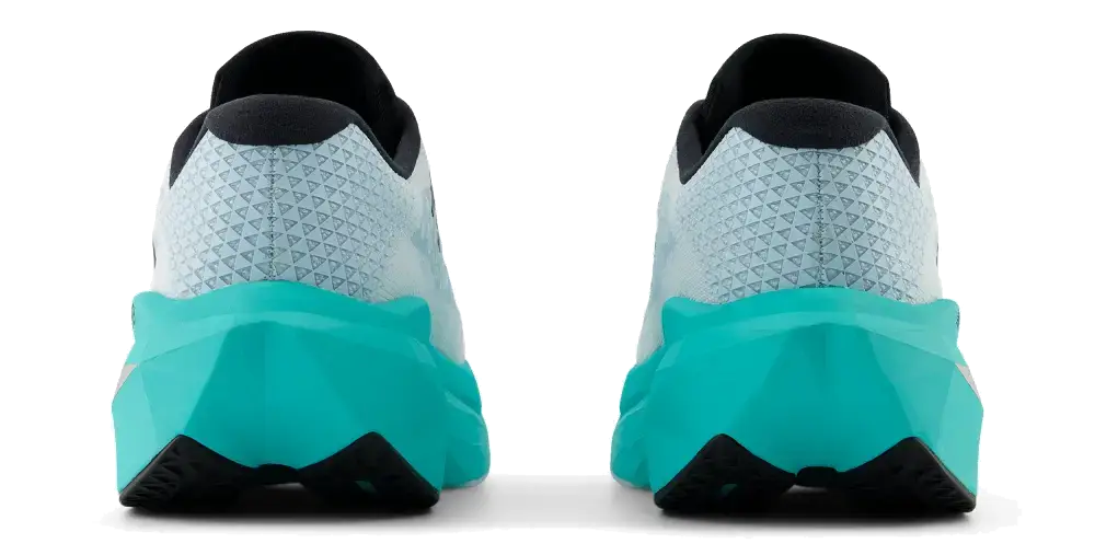 New Balance Supercomp Trainer V3